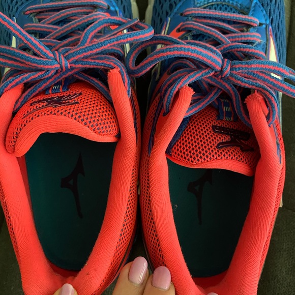 Mizuno Wave Inspire 13 Running Shoe - Picture 5 of 6